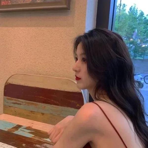 女他